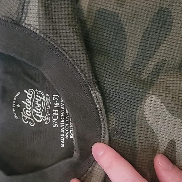 Boys Army print long sleeve shirts 6/7 - Picture 5 of 6